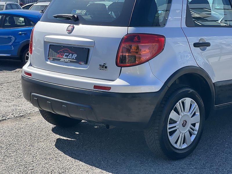 Fiat Sedici 1.6i 16v 4x4 ABS KLIMATIZACE  - fotka 36 z 36