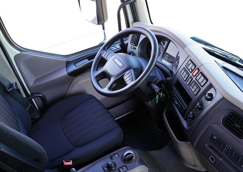 DAF LF (2020) 260 shrnovačka EURO 6 - fotka 9 z 16