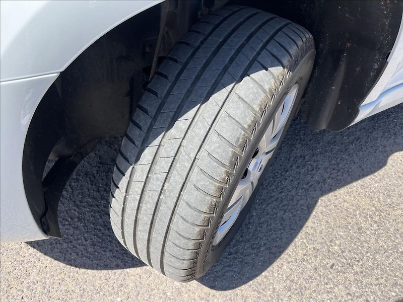 Škoda Yeti 1,2 TSi 81KW KLIMA 2x KOLA - fotka 33 z 37