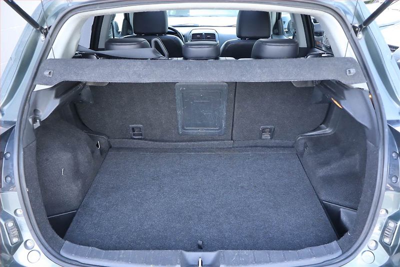 Peugeot 4008 (2013) 1.8 HDI, 4X4, Serv.kniha - fotka 14 z 25