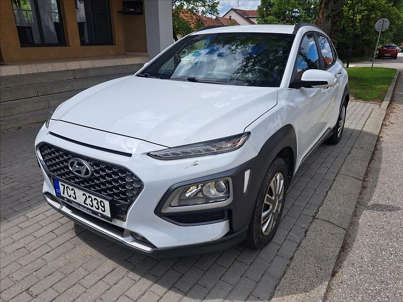 Hyundai Kona 1,0 T-GDI - fotka 15 z 56
