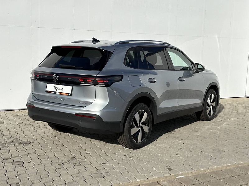 Volkswagen Tiguan (2025) People PHEV 19,7kWh 6DSG 1,5TS - fotka 2 z 7