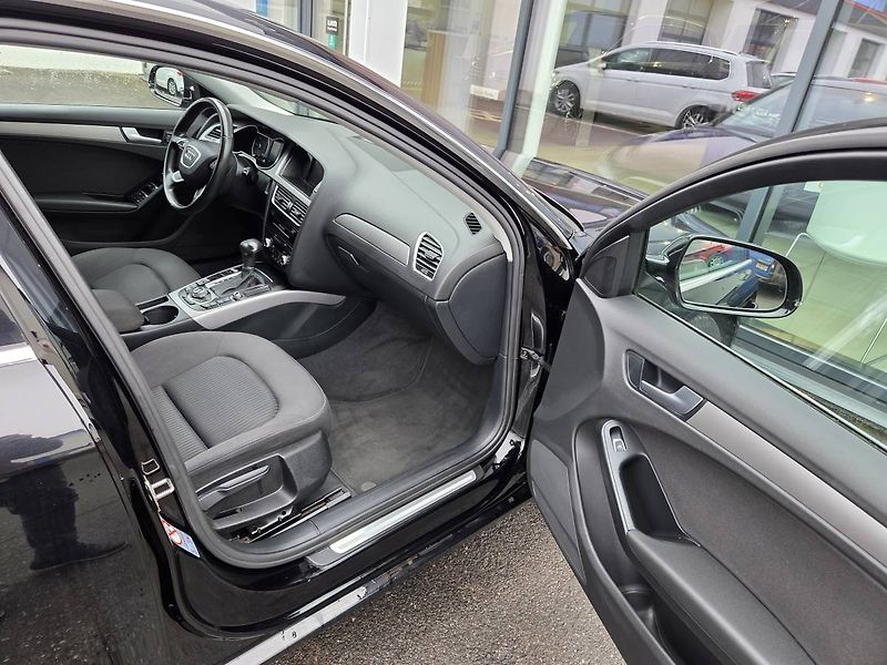 Audi A4 Avant 2.0 TDI DSG - fotka 26 z 30