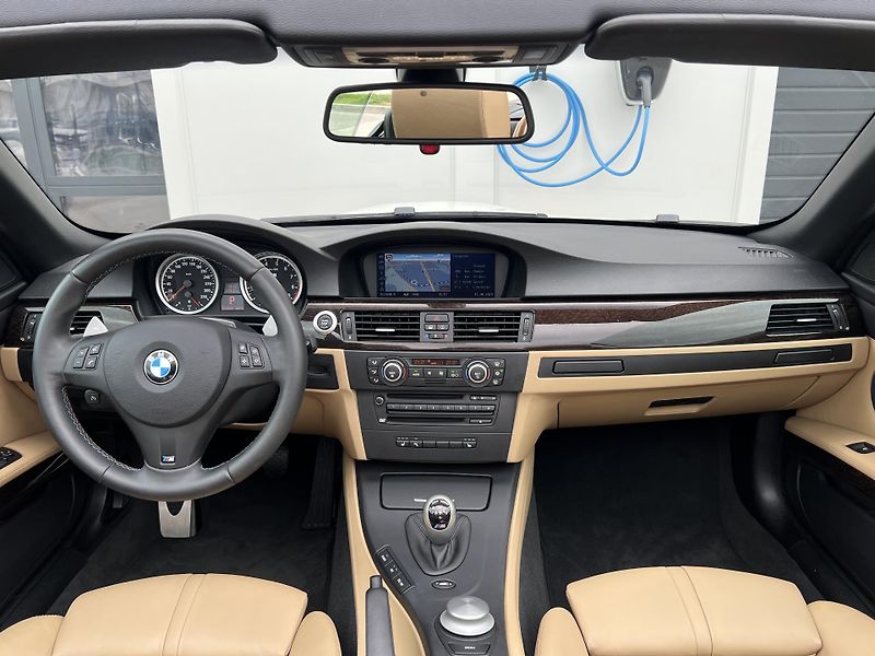 BMW M3 Perfektní Stav - fotka 9 z 21
