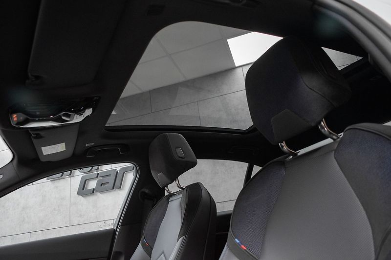 BMW Řada 5 540d xDrive ///M*HK*ČR*ZÁRUKA - fotka 47 z 58