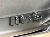 Volkswagen Passat (2014) 1.6 TDI, autoAC, temp - náhled 12