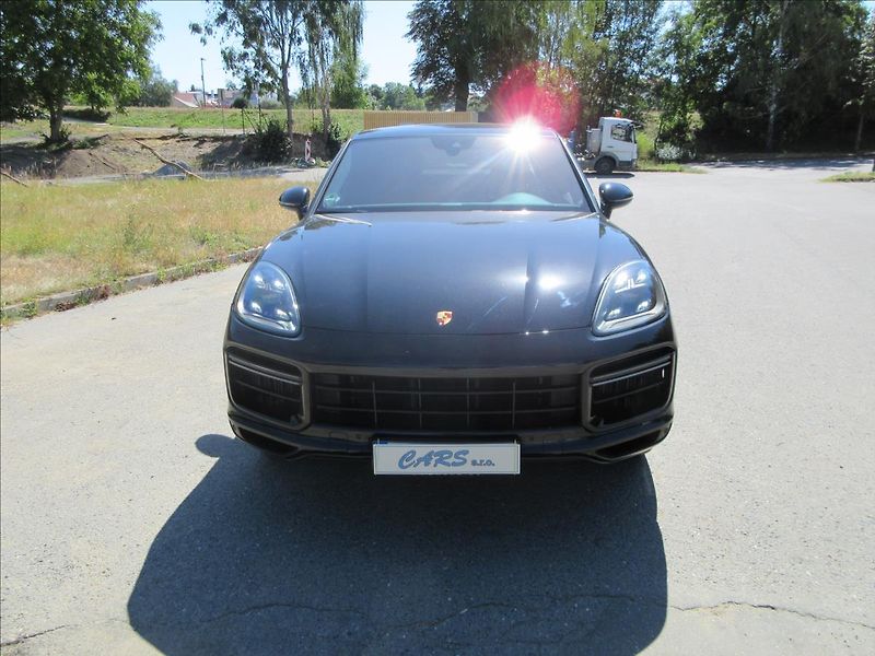 Porsche Cayenne 4,0 Turbo, Coupe, Chrono Matri - fotka 3 z 46