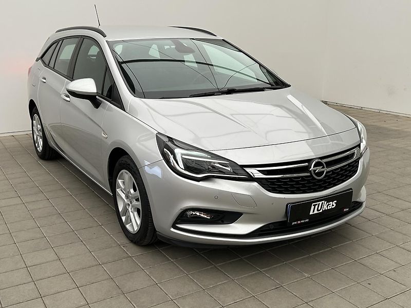 Opel Astra 1.6 CDTi Enjoy - fotka 7 z 22