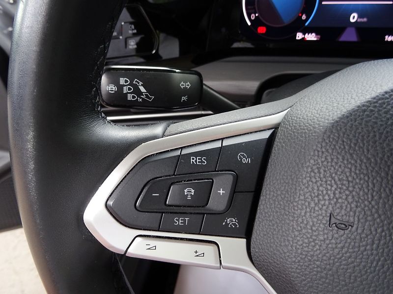 Volkswagen Golf 2.0TDI Style ČR Tažné DPH - fotka 19 z 38