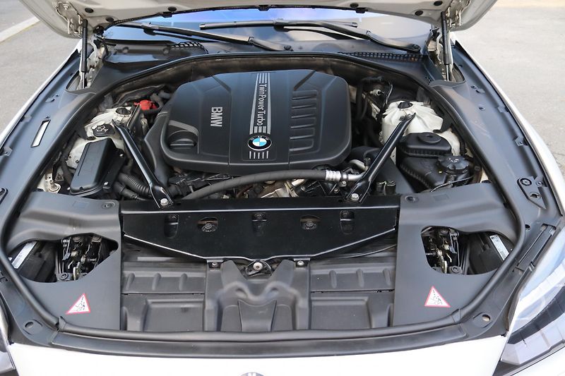 BMW Řada 6 640D XDRIVE GRAN COUPE F06  - fotka 49 z 50