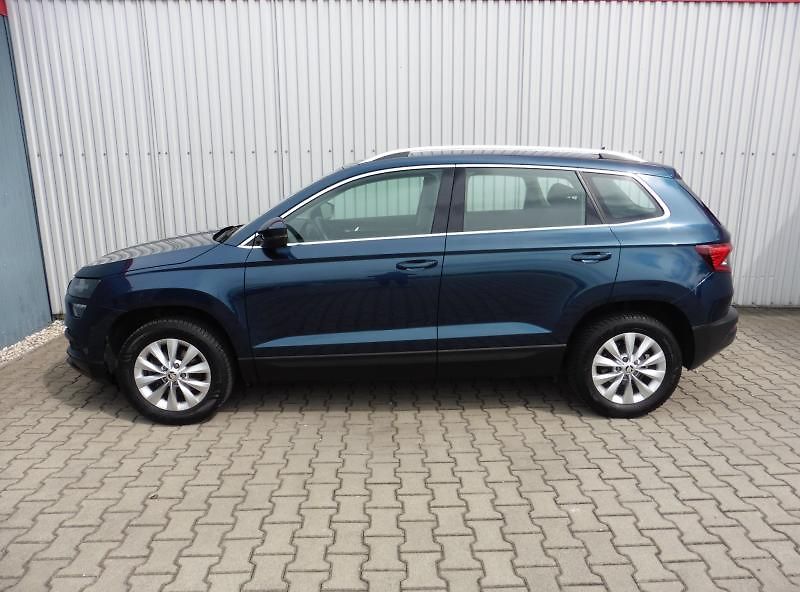 Škoda Karoq 1,0 TSi Style, Navi, Kamera, V - fotka 6 z 19