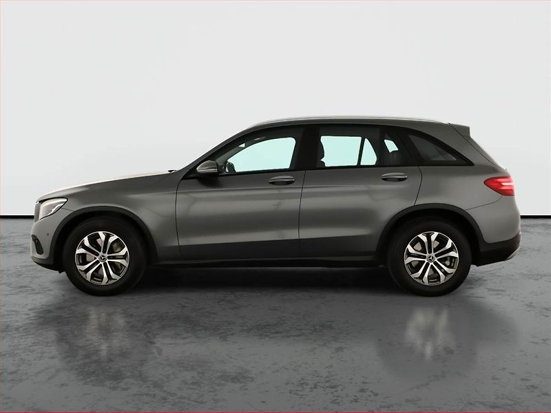 Mercedes-Benz GLC (2017) 220 d 4MATIC - fotka 3 z 21
