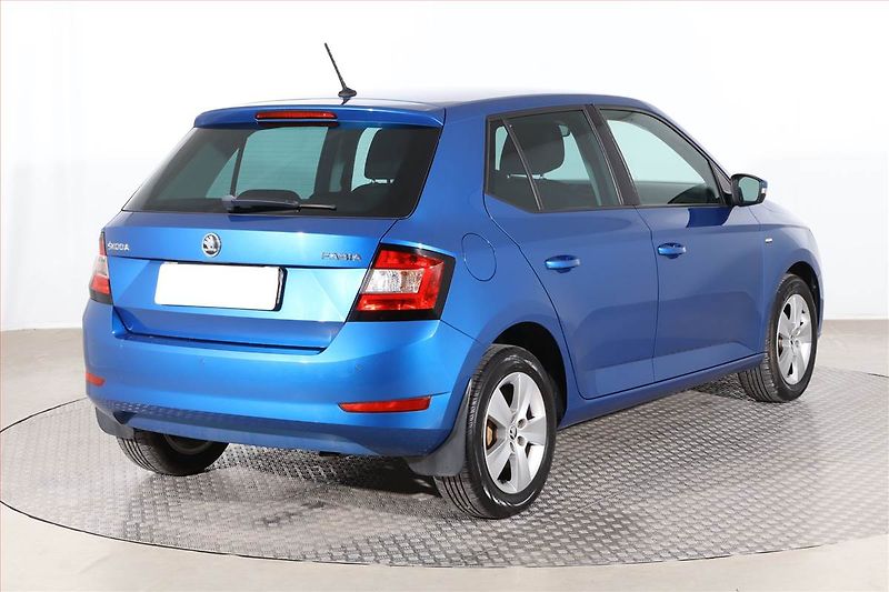 Škoda Fabia (2018) Extra 1.0, Serv.kniha - fotka 5 z 22