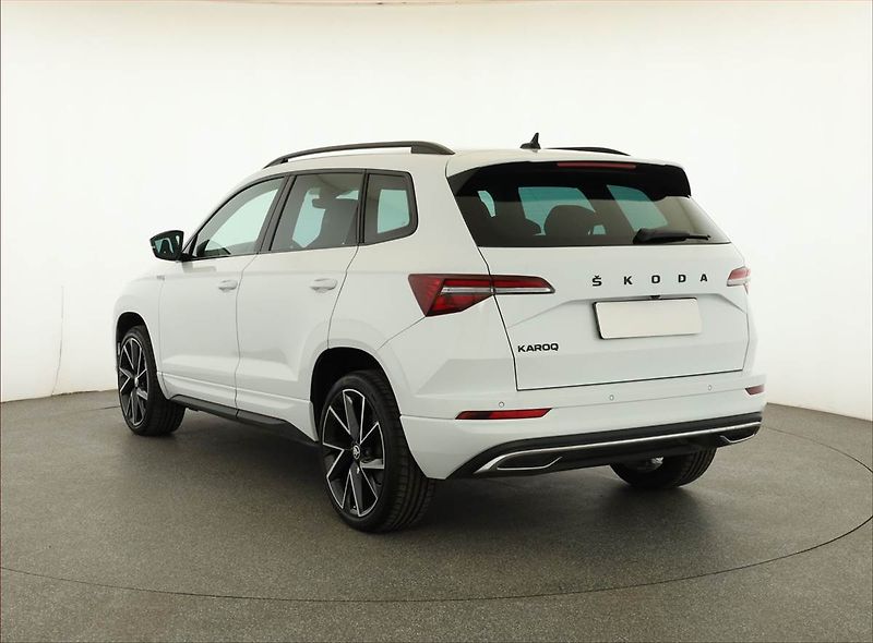 Škoda Karoq (2023) Sportline 1.5 TSI - fotka 4 z 18