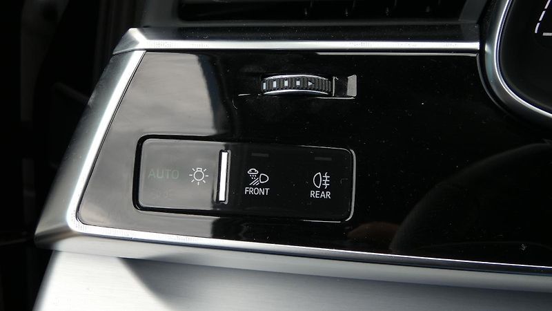 Audi Q7 50 TDI quattro Tiptronic S lin - fotka 10 z 26