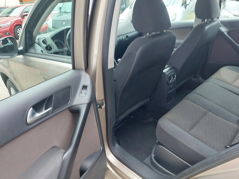 Volkswagen Tiguan (2014) Trend 2.0TDi 81kW - fotka 21 z 32