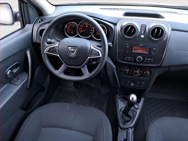 Dacia Logan (2019) 1.0 SCe, ČR,1.maj - fotka 7 z 15
