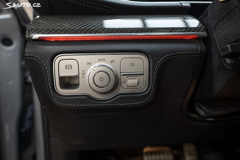 Mercedes-Benz GLE 400d 4Matic 243 kW Záruka - fotka 27 z 37