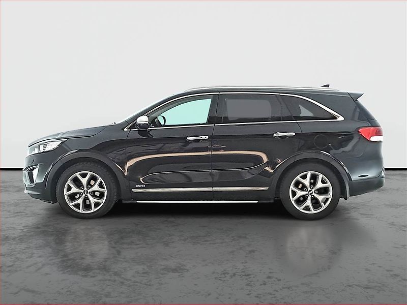 Kia Sorento (2016) 2.2 CRDi, 4X4, Automat, Kůže - fotka 3 z 23