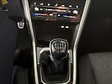 Volkswagen T-Roc 1,0   TSI 85kW,1.MAJ,SERVISKA - náhled 18