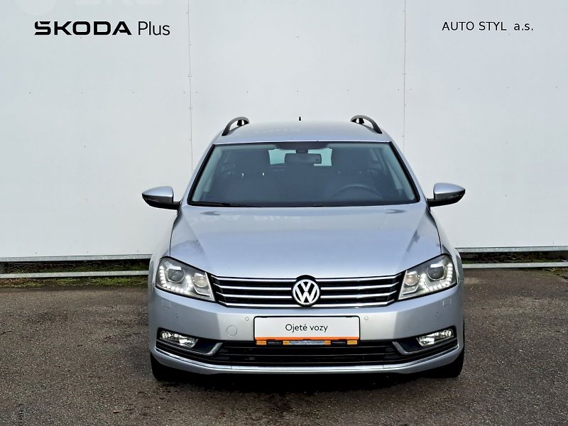 Volkswagen Passat (2012) VARIANT CL 2,0 TDI BMT 6G - fotka 4 z 23