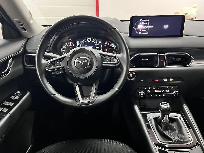 Mazda CX-5 2.0i 121 kW 2022 Manuál  - fotka 19 z 38