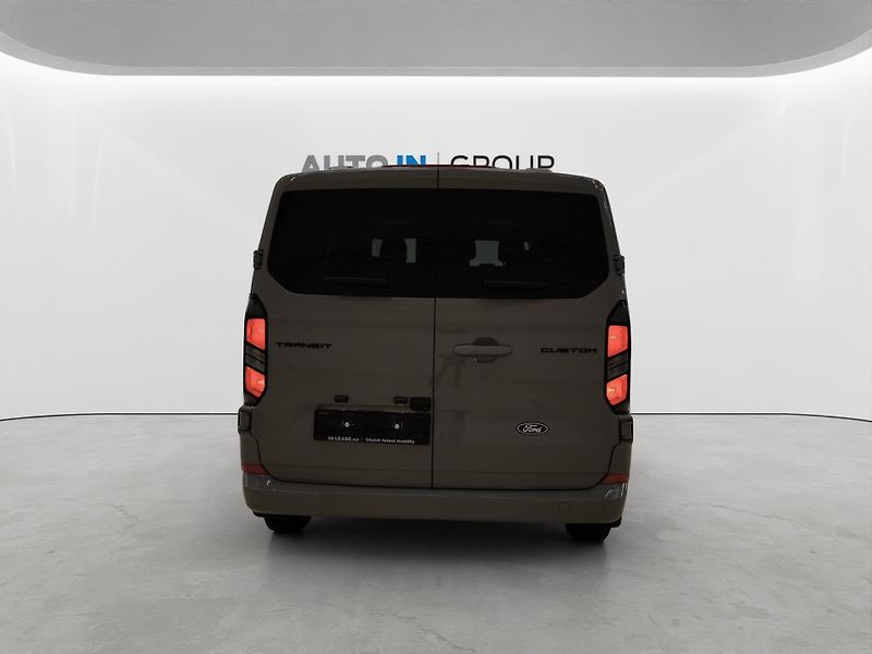Ford Transit Custom (2026) kombi 2.0 TDI L2 Limited 100kW - fotka 5 z 19