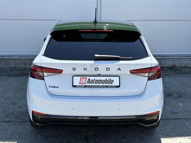 Škoda Fabia 1.0TSi DSG Monte Carlo 116PS B - fotka 5 z 40