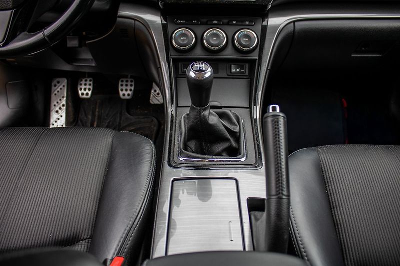 Mazda 6 GH 2010 114kW - fotka 14 z 29