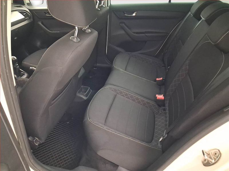 Škoda Fabia (2016) Style 1.4 TDI, Tempomat - fotka 10 z 17