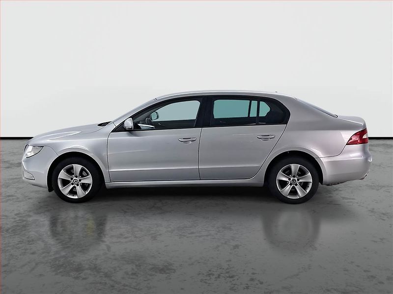 Škoda Superb (2012) 2.0 TDI, Tempomat - fotka 3 z 15