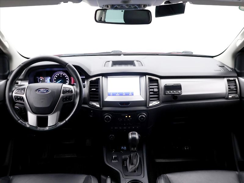 Ford Ranger 3,2 TDCi 147kW Double Cab Aut. - fotka 31 z 40