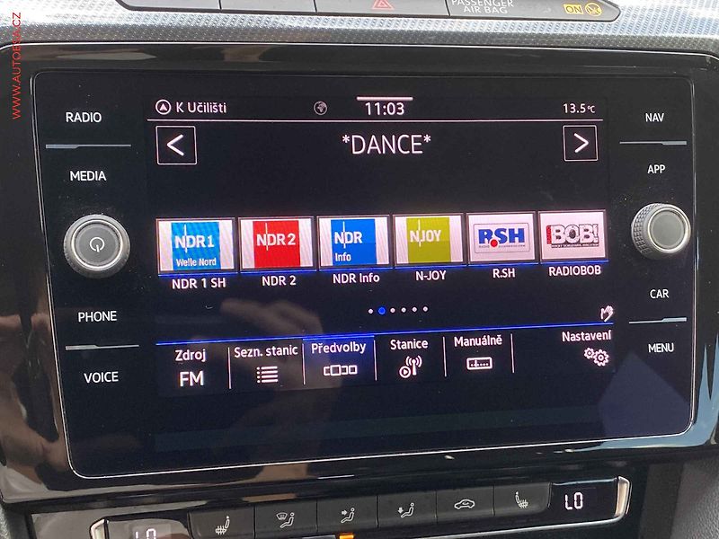 Volkswagen Arteon (2019) 2.0 TSi, R-Line, DSG, TZ - fotka 19 z 19