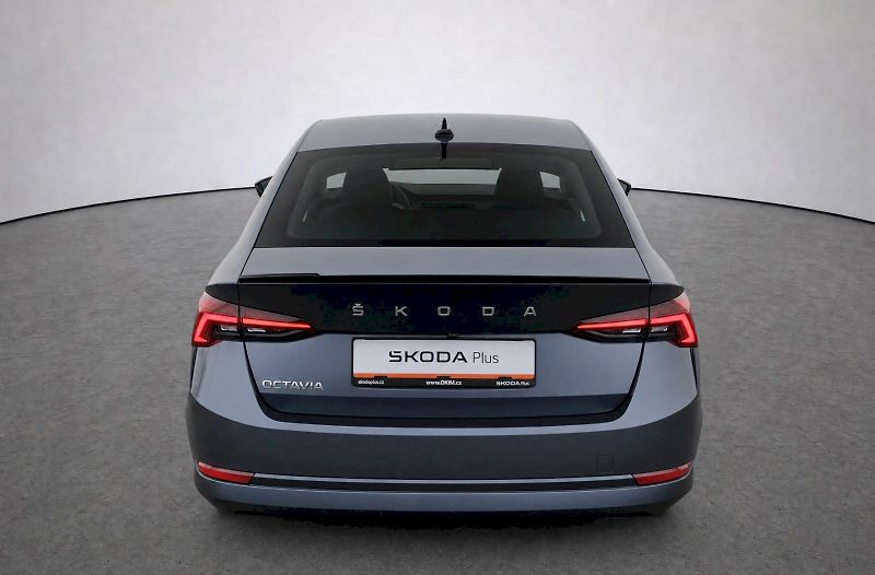 Škoda Octavia (2020) Style Plus 1,5 Tsi 110 Kw - fotka 34 z 37