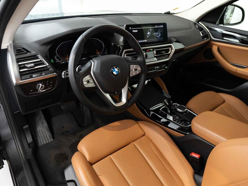 BMW X4 xDrive30i - fotka 11 z 21