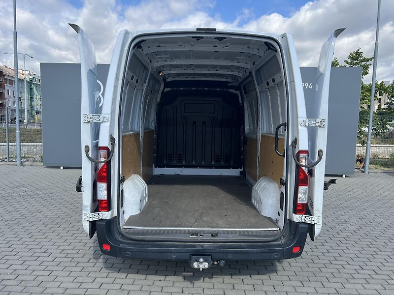 Opel Movano (2021) 2.3CDTi 100kW L2H2,AC - fotka 19 z 27