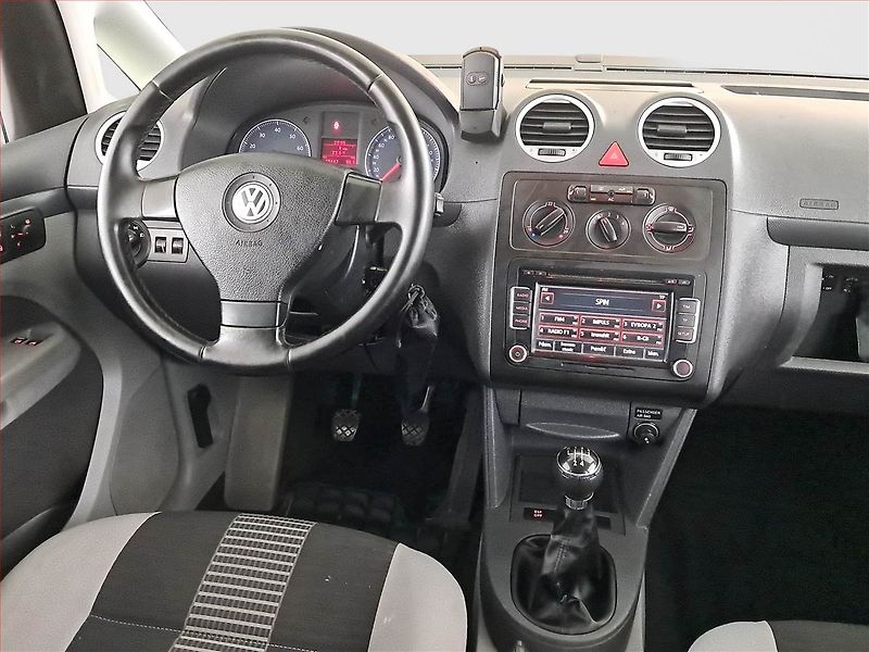 Volkswagen Caddy (2009) 1.4 i, 5Míst, 1Maj - fotka 7 z 16