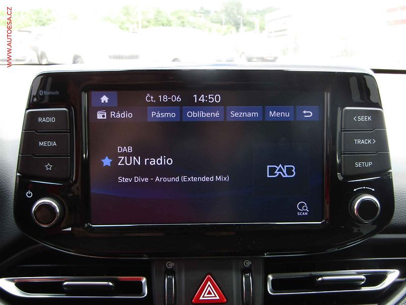 Hyundai i30 (2023) 1.0 T-GDi, ČR, Smart - fotka 17 z 20