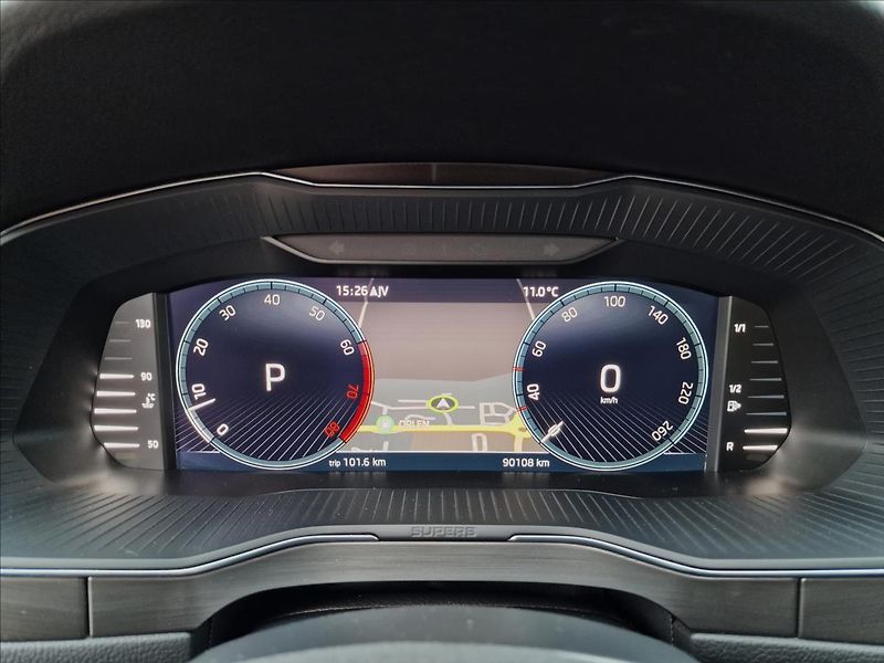 Škoda Superb 1.5 TSI 110kW DSG Style,1.Maj - fotka 22 z 50