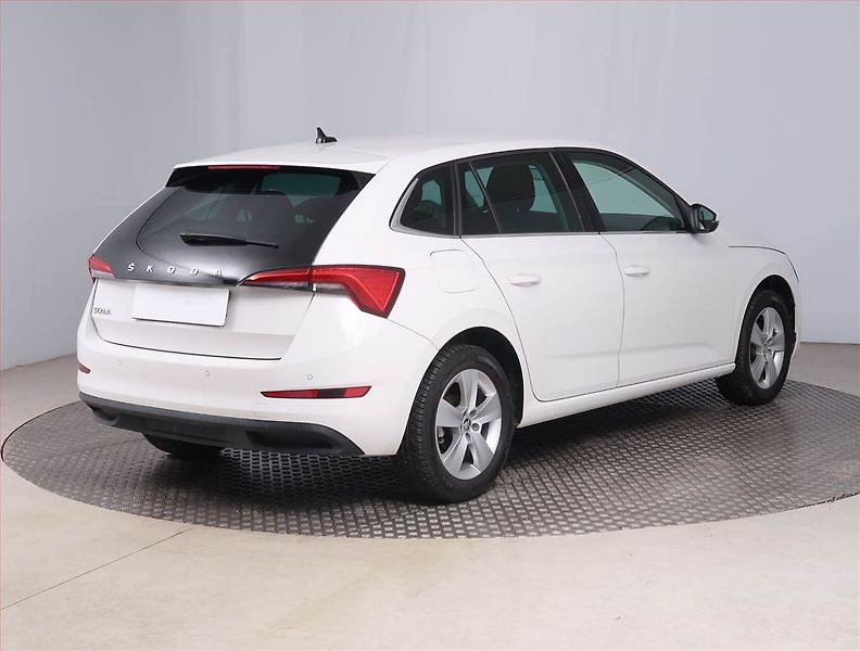 Škoda Scala (2023) 1.0 TSI, ČR,1.maj, Serv.kniha - fotka 5 z 14