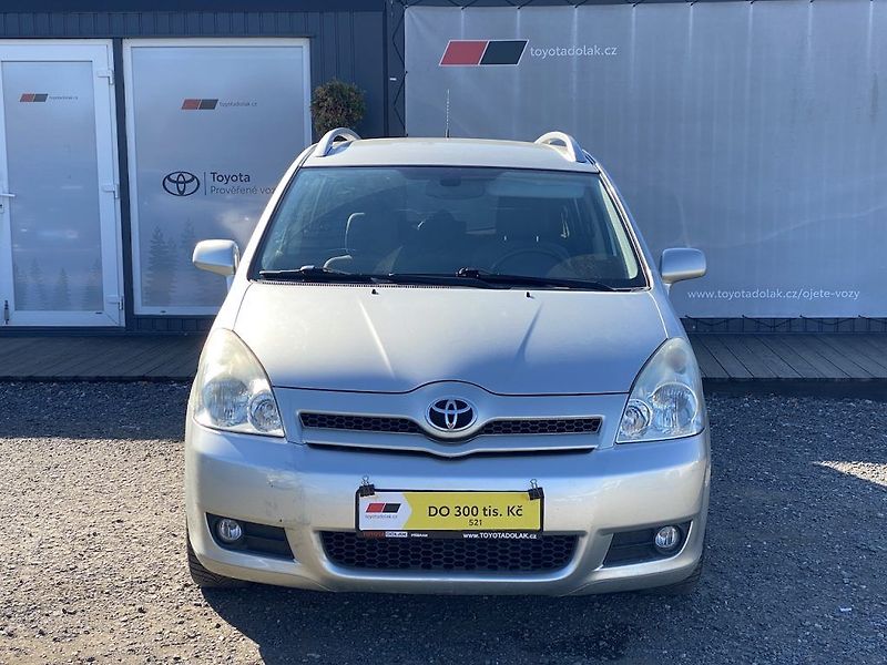 Toyota Corolla Verso 1.8i, ČR, automat, 2x kola - fotka 3 z 15