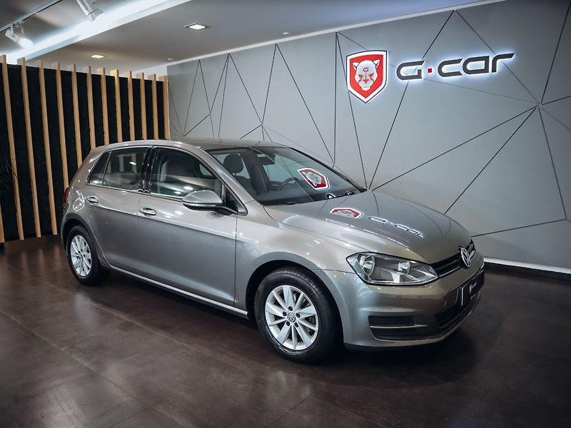 Volkswagen Golf 1.2 TSI - fotka 3 z 24