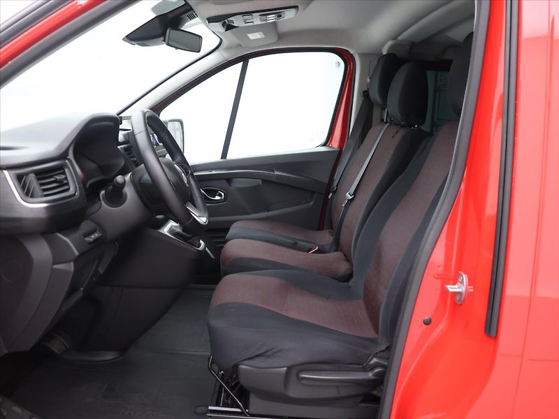 Renault Trafic 2,0 dci 110kW CZ DPH 9 Míst Au - fotka 11 z 28