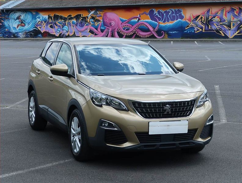 Peugeot 3008 (2018) 1.6 BlueHDi, Automat, Navi - fotografie inzerátu