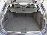 Mercedes-Benz Třídy C 220d A/T 9°LED Virtual Tažné - náhled 28