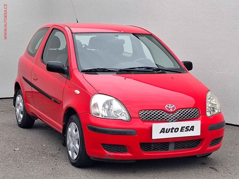 Toyota Yaris (2004) 1.0 VVTi, 2.maj,ČR, AC - fotografie inzerátu