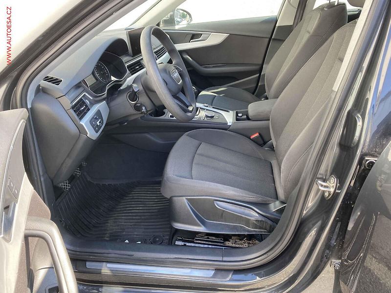 Audi A4 (2016) 1.4 TFSi, AC. tempo, park - fotka 9 z 17