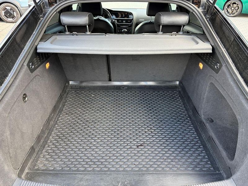 Audi A5 2.0 TDi 140kW AT Sportback S-L - fotka 10 z 11