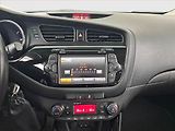 Kia Ceed (2014) 1.6 CRDi, Navi, Tempomat - náhled 12