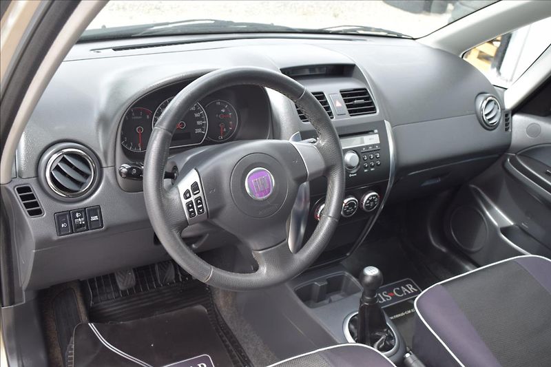 Fiat Sedici 1,6 i 79KW 4X4 NOVÁ STK - fotka 16 z 47